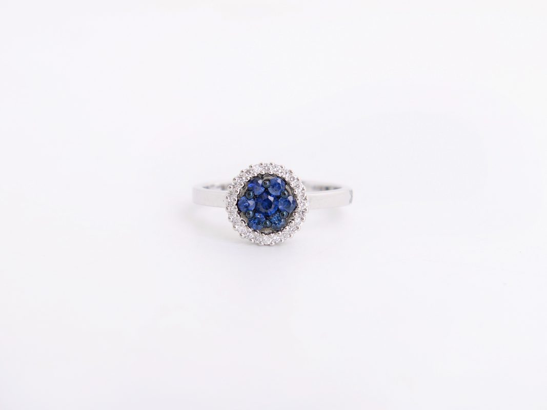 Anillo Moraglione con zafiros y diamantes