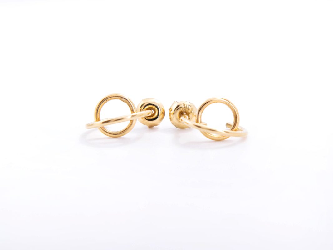 Aretes en oro amarillo