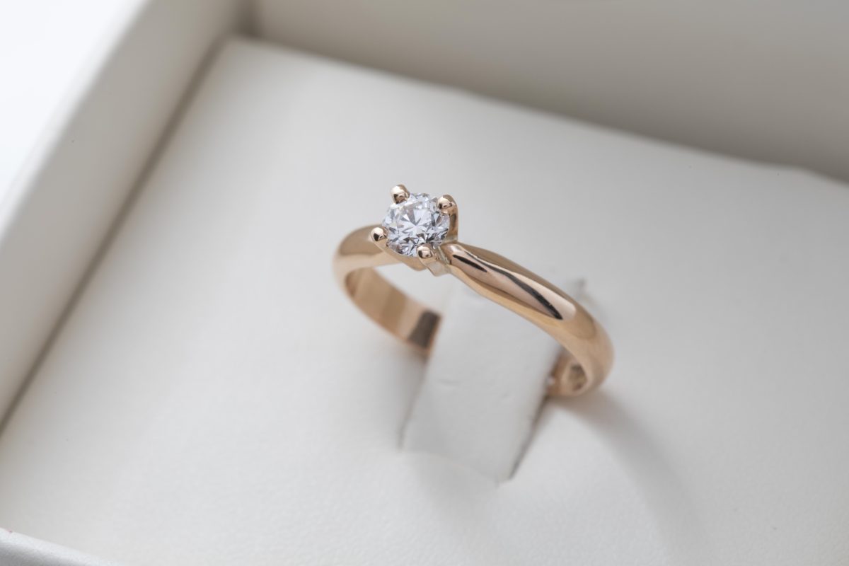 Anillo de compromiso con diamante 0.30Ct