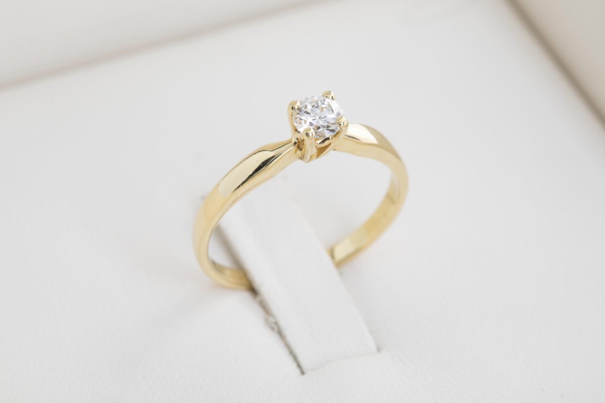 Anillo de compromiso con diamante 0.29ct