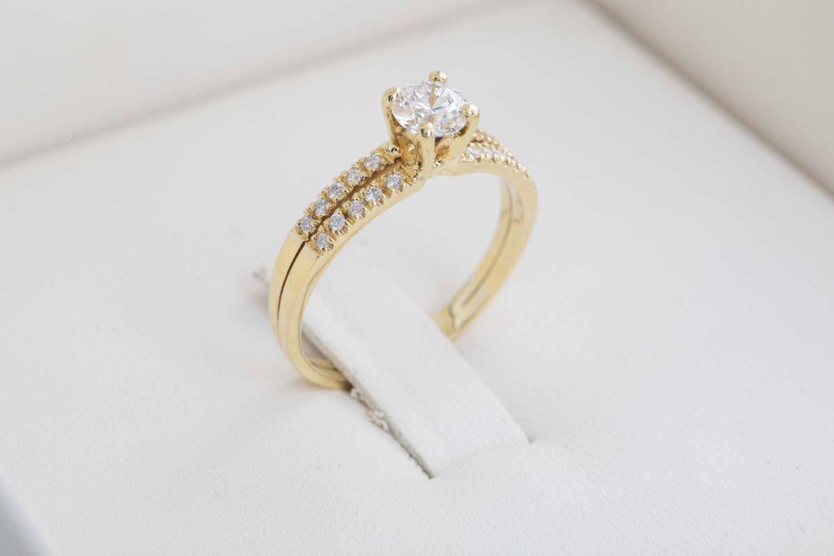 Anillo de compromiso con diamante 0.38ct