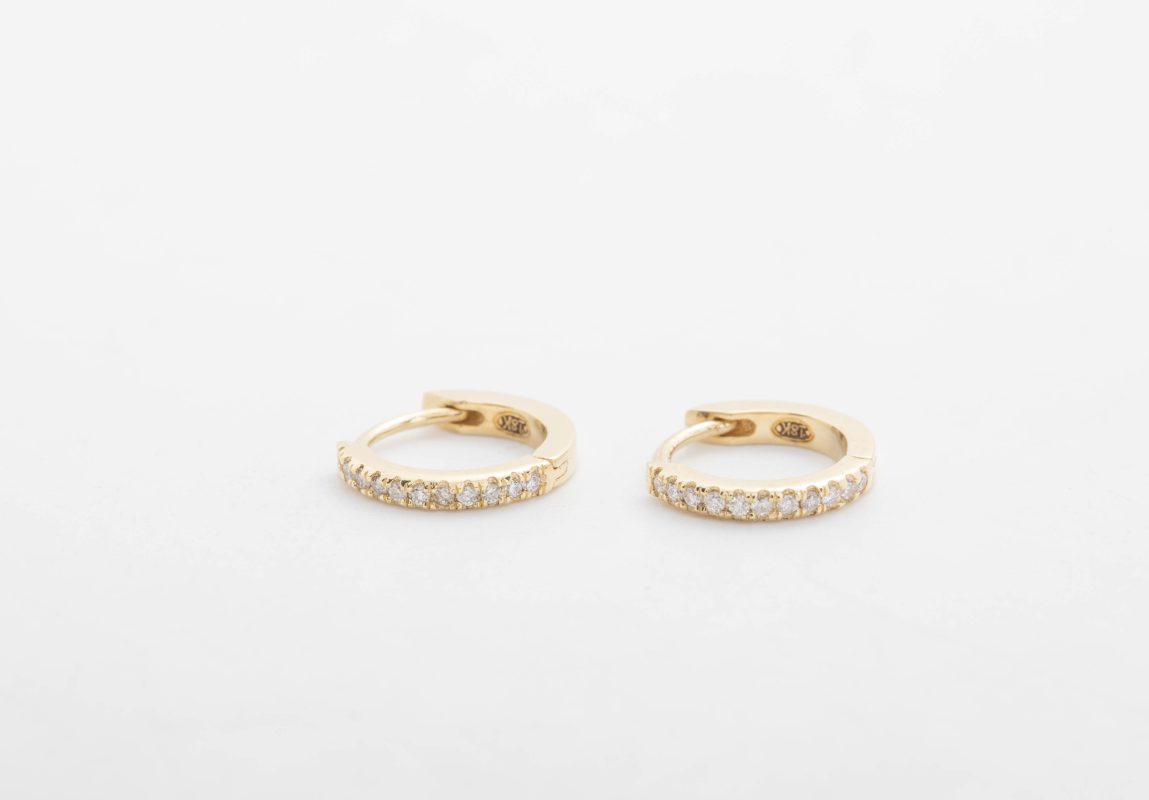 Argollas chicas con diamantes