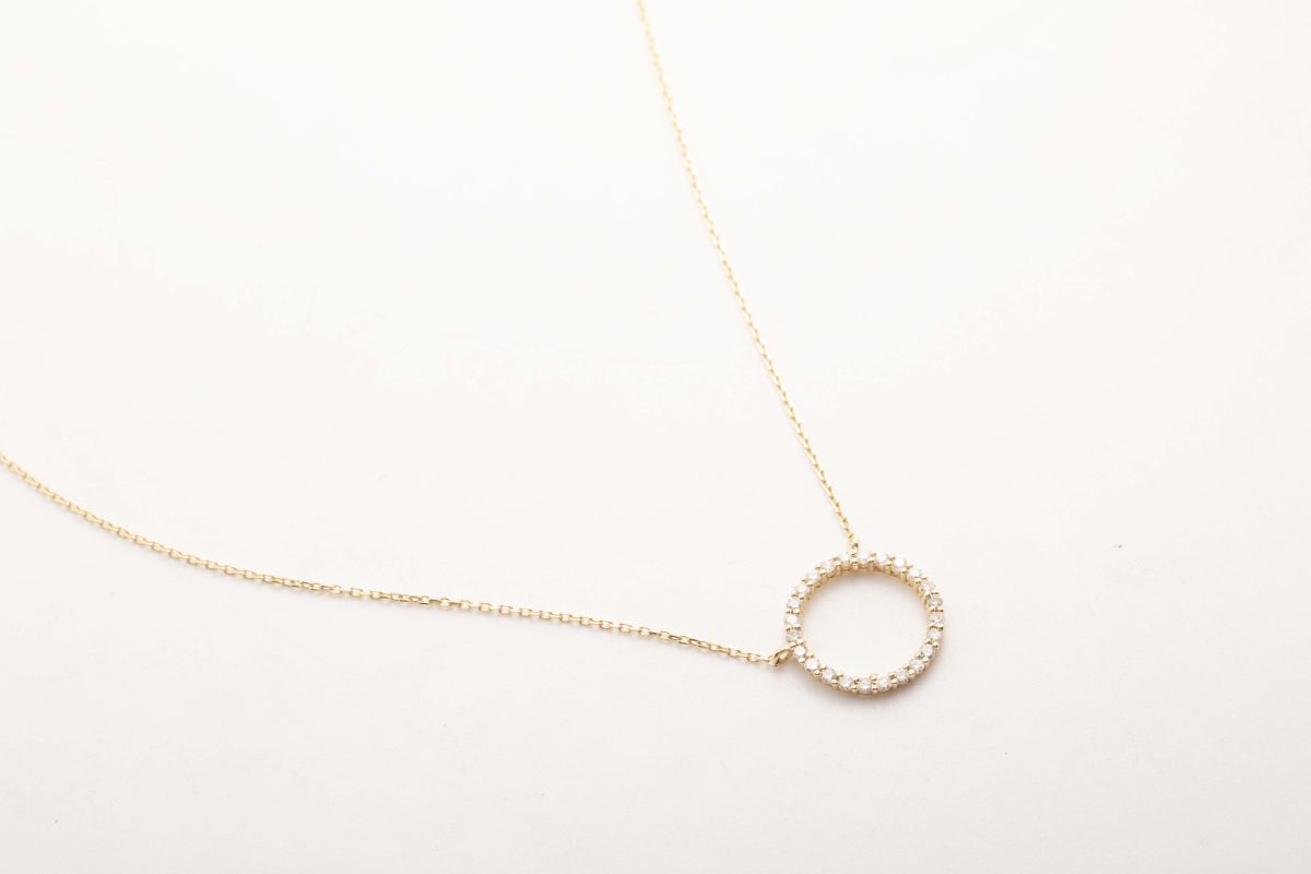 Collar círculo de la vida con diamantes
