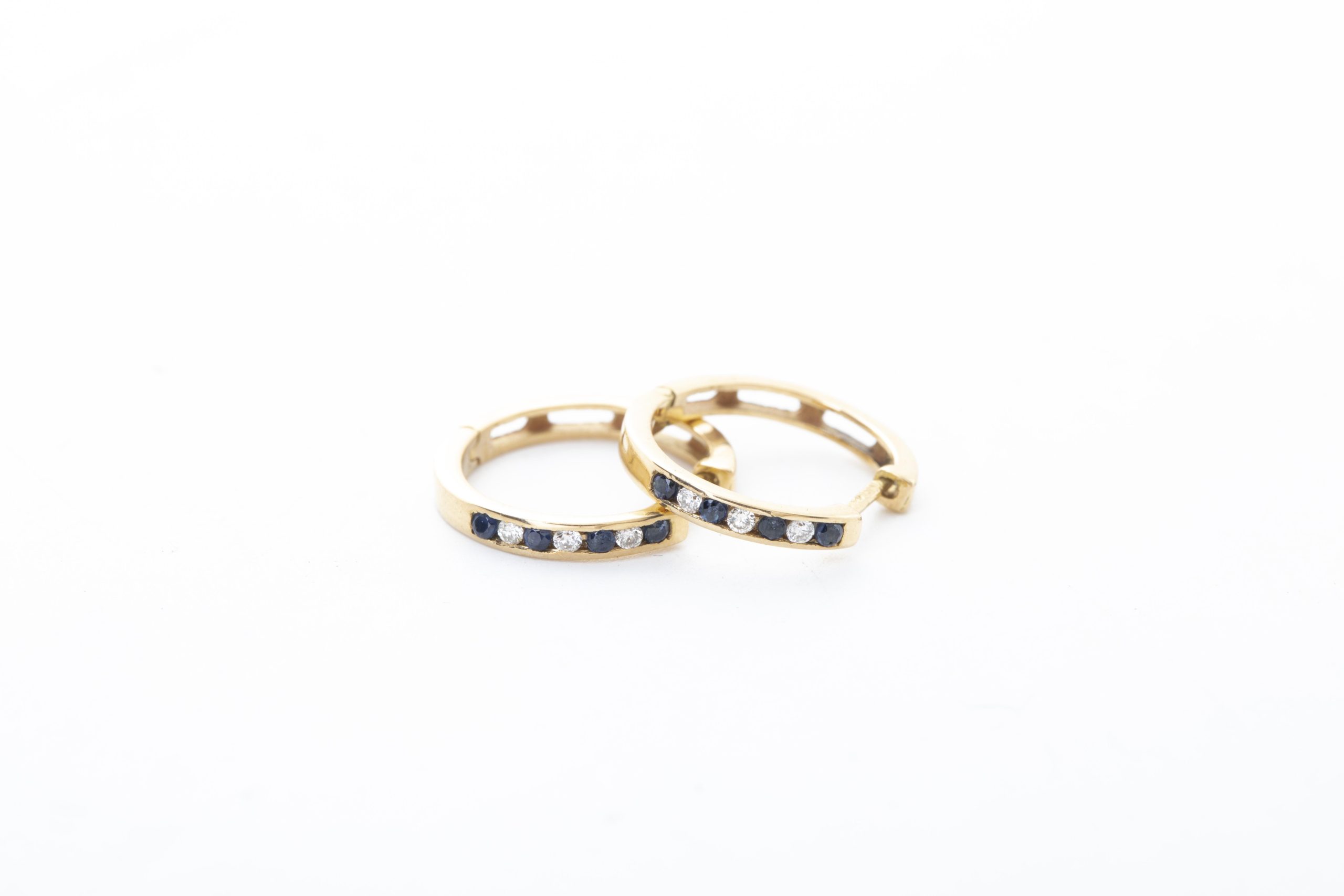 Argollas con zafiros y diamantes