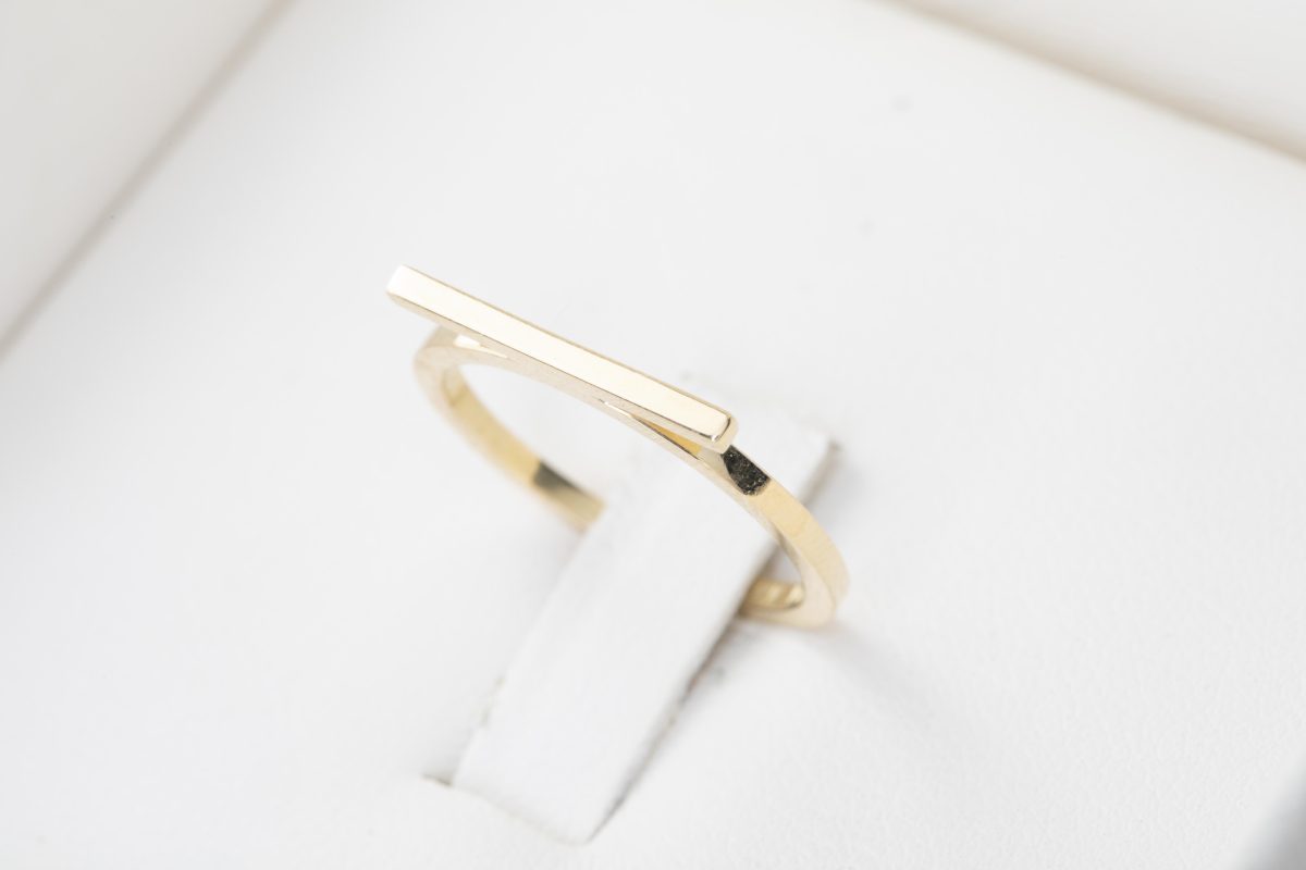 Anillo en oro amarillo