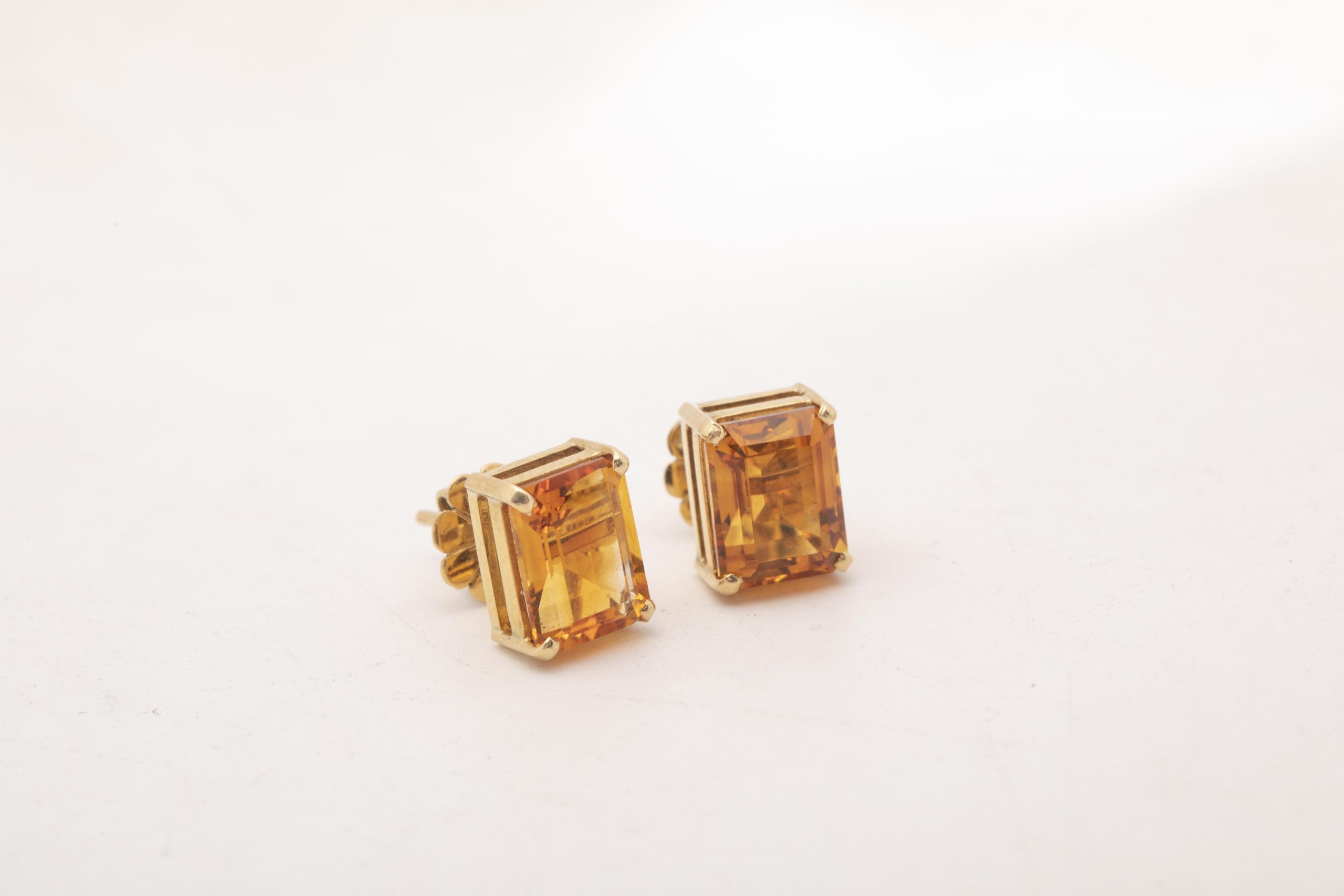 Aretes con citrinos