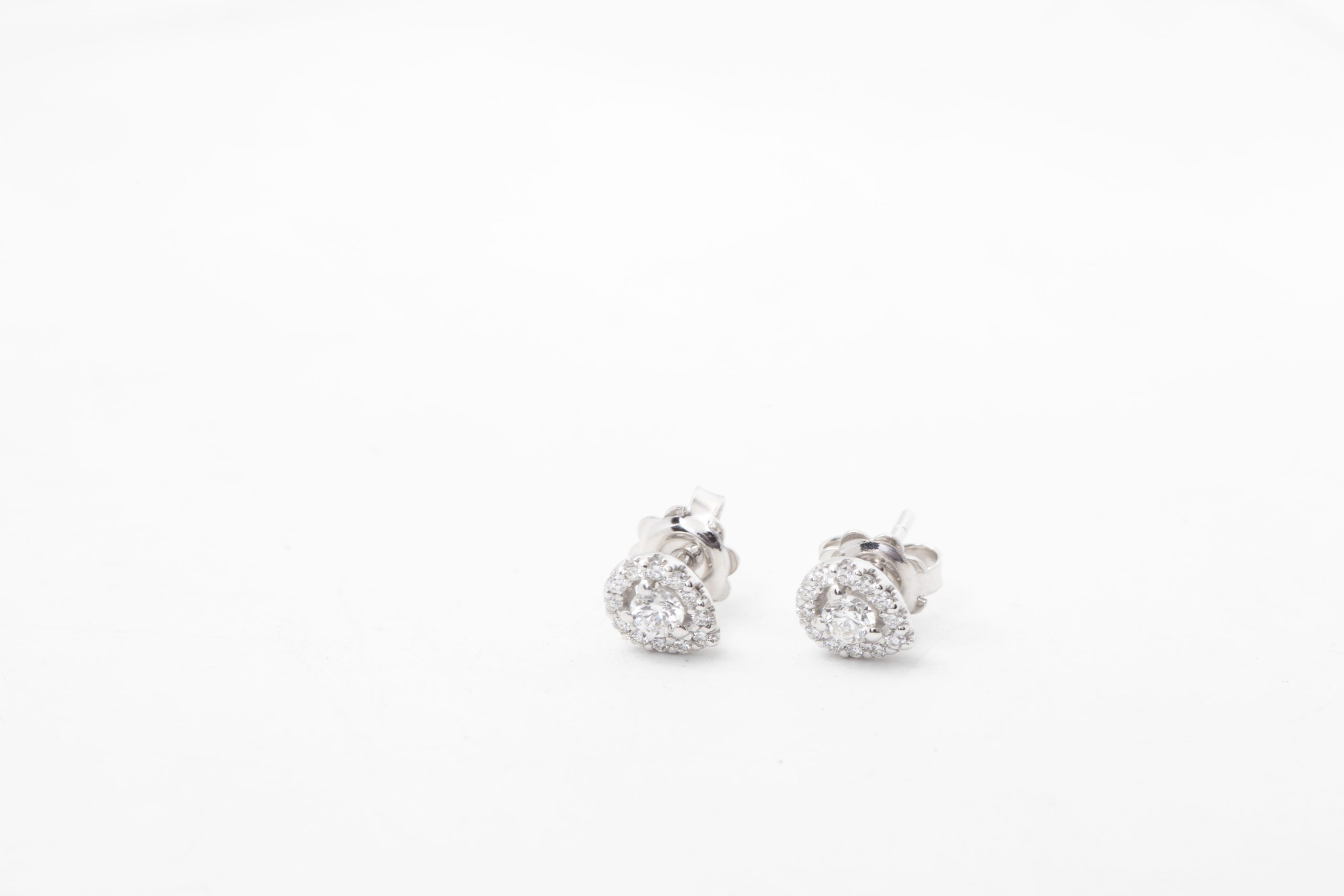 ARETES CON BRILLANTES