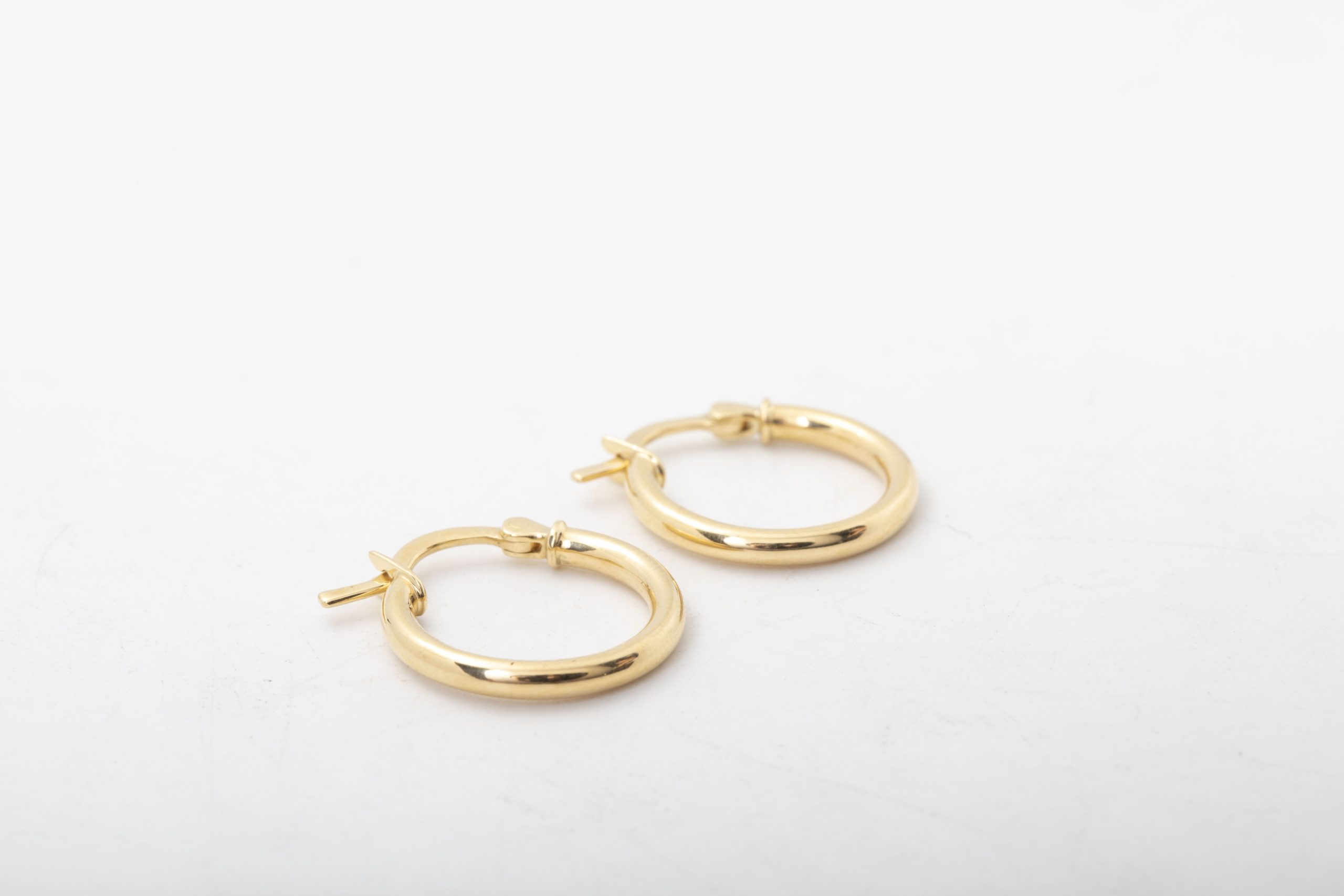PAR DE ARGOLLAS ORO
