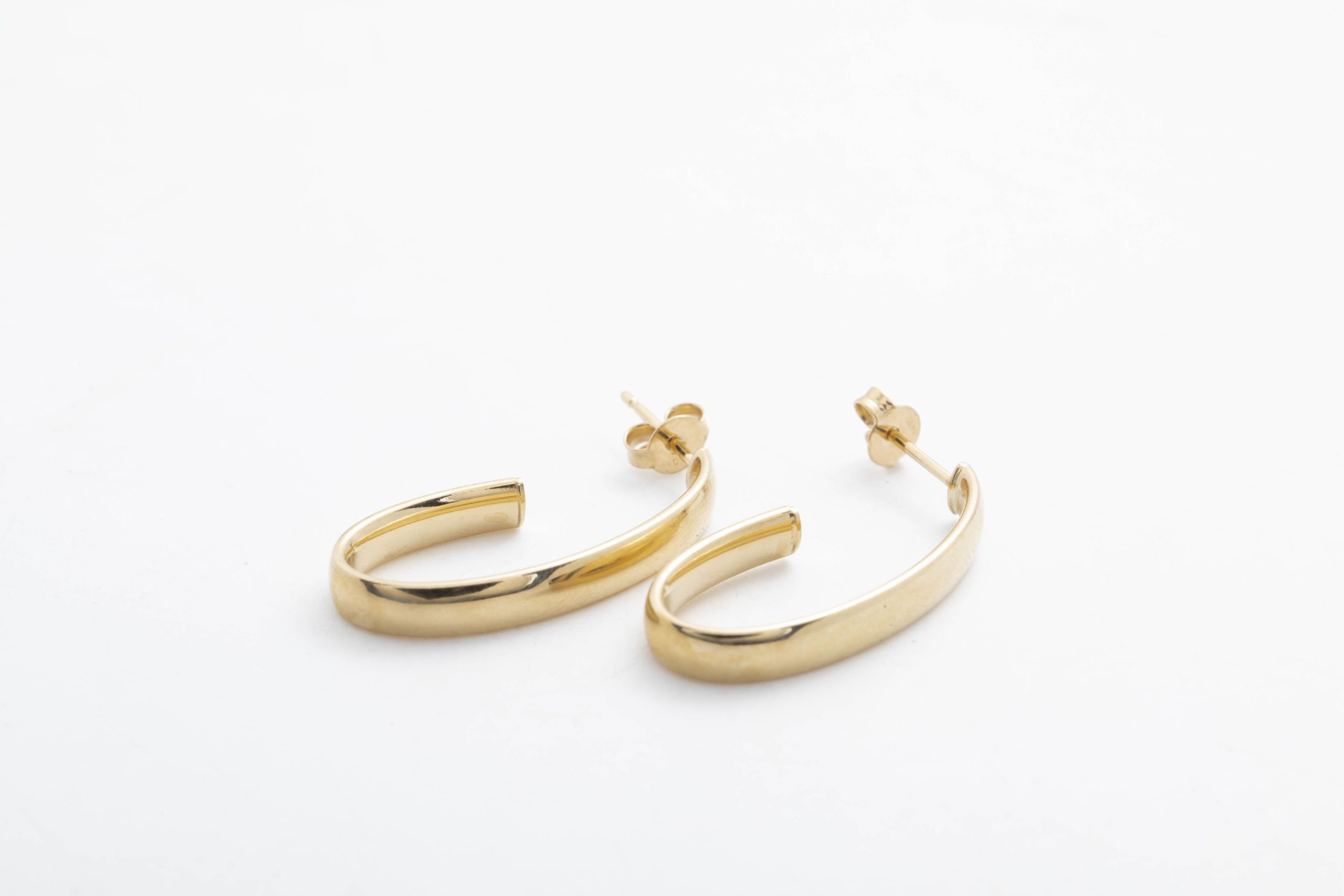 Argollas en oro amarillo