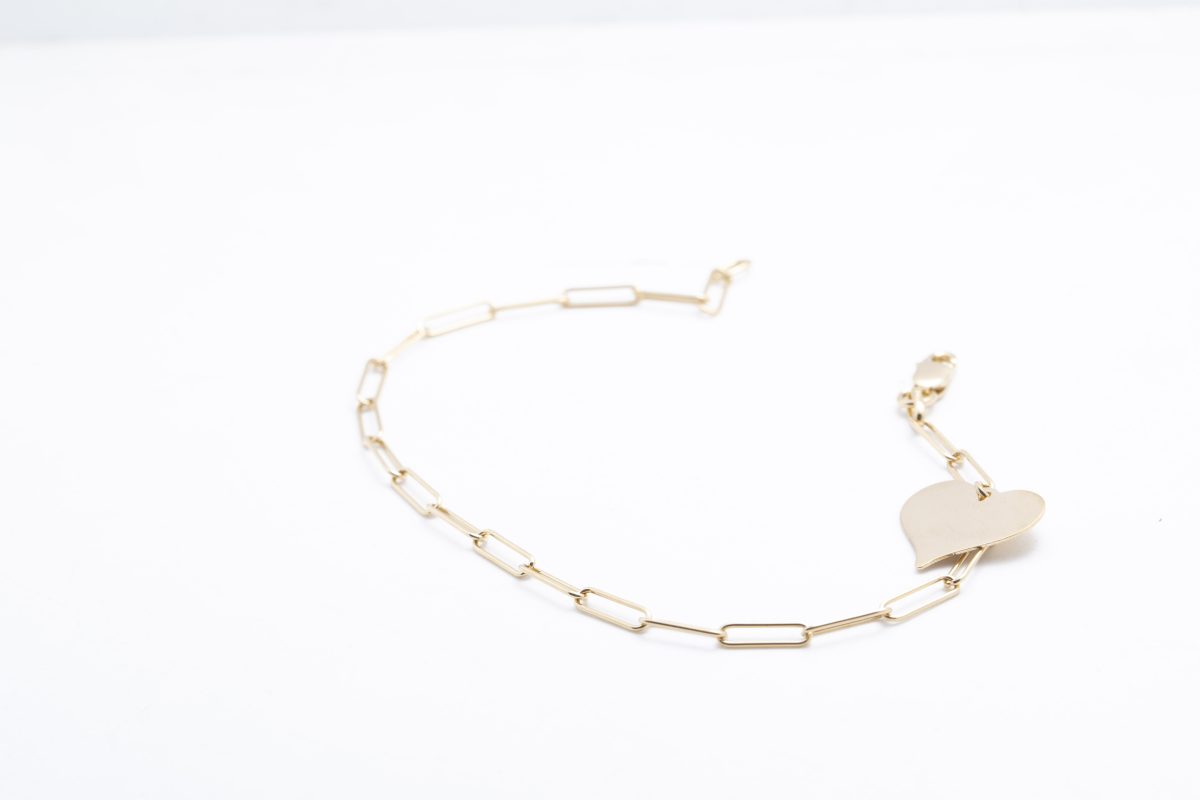 Pulsera corazón en oro amarillo