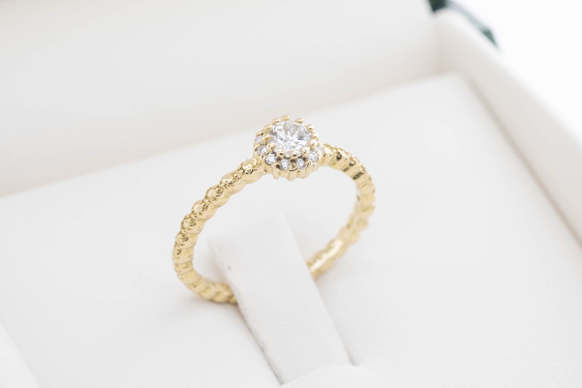 Anillo de compromiso con diamante 0.30Ct