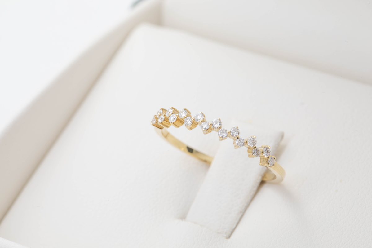 Anillo con diamantes