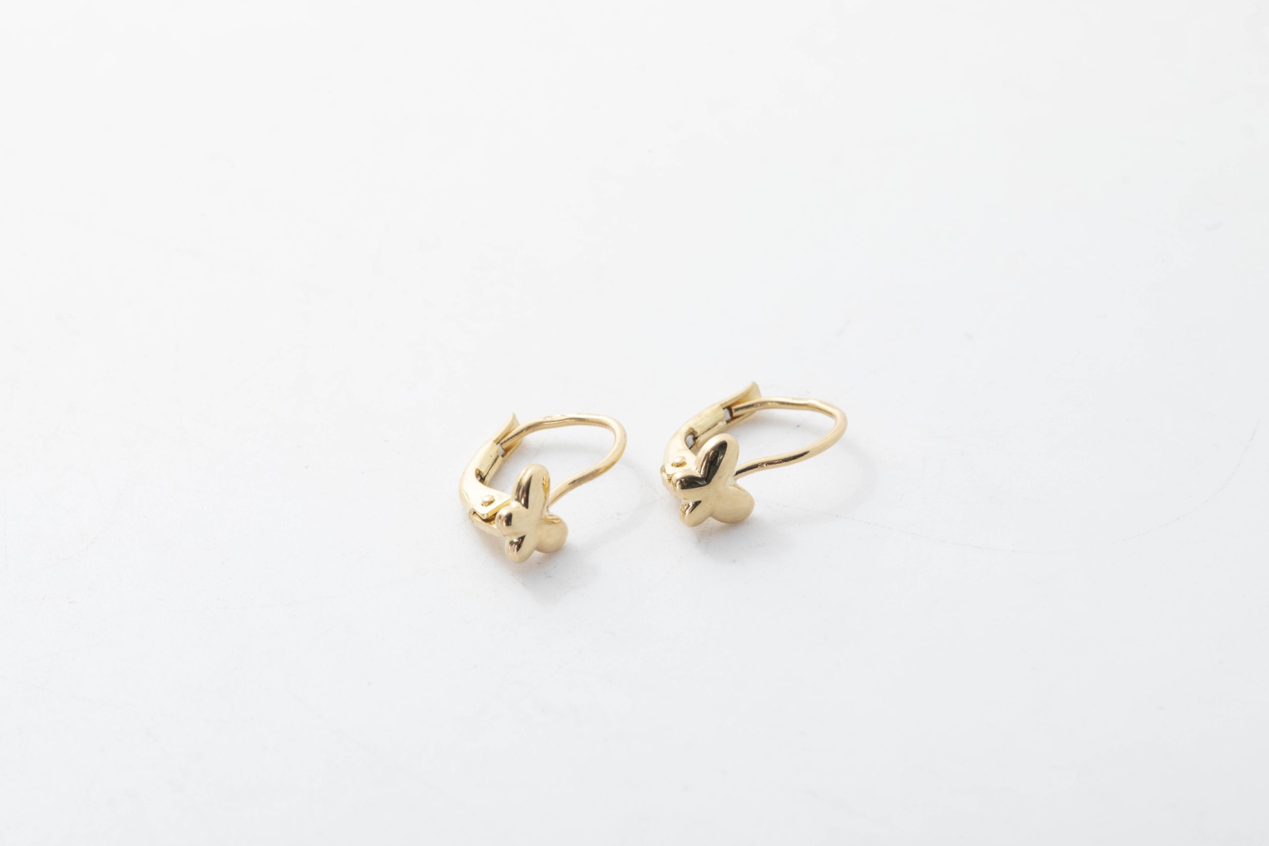 Aretes con mariposas