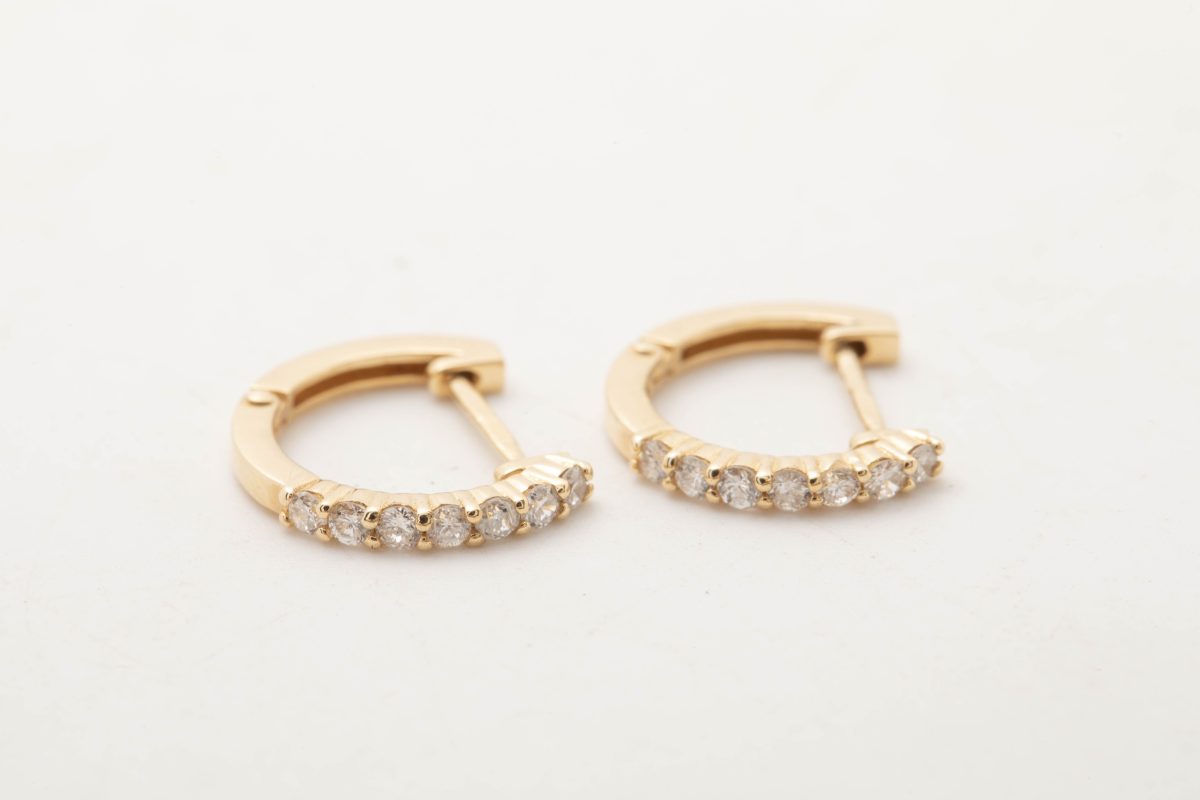 Argollas oro amarillo con diamantes
