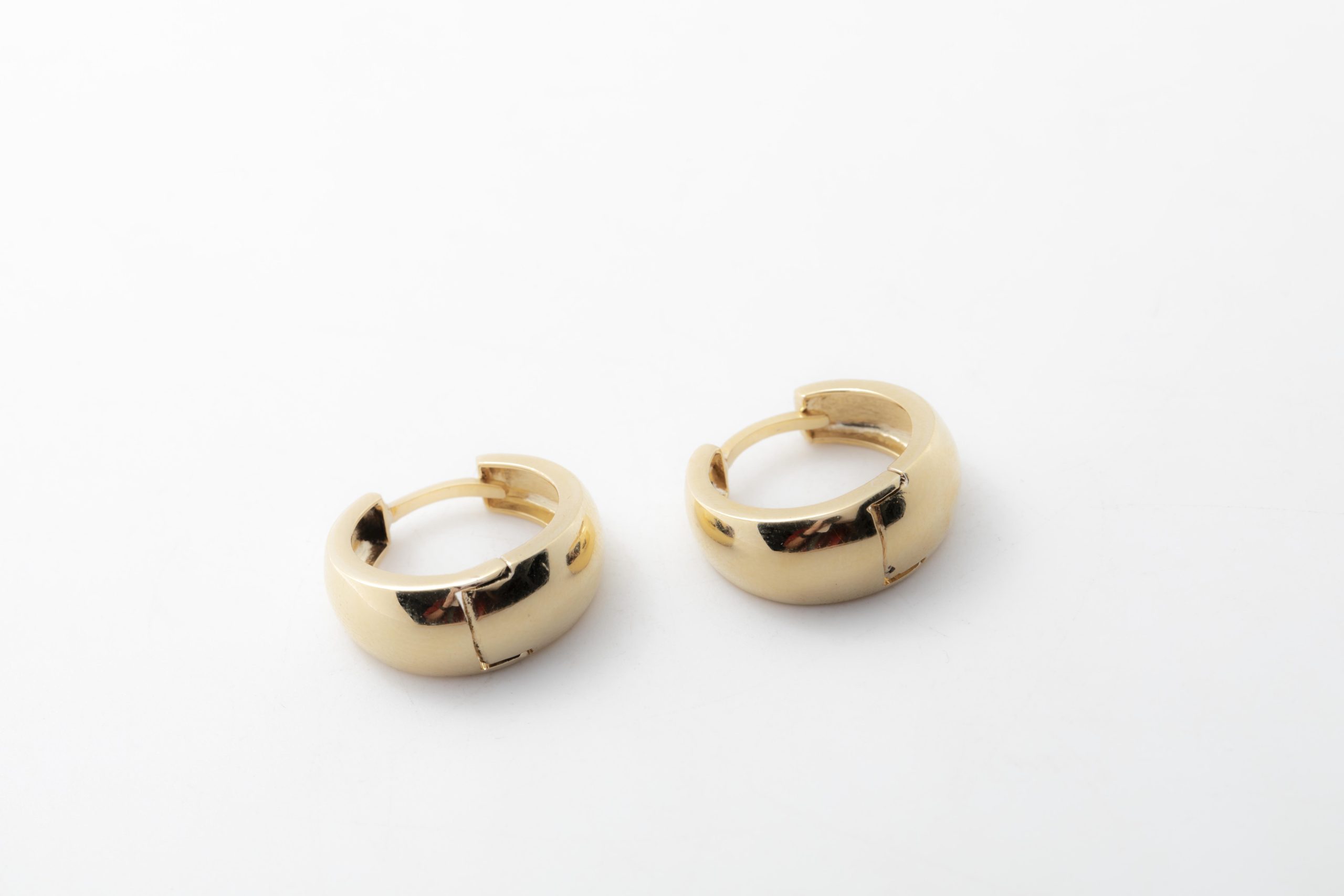 Argollas en oro amarillo