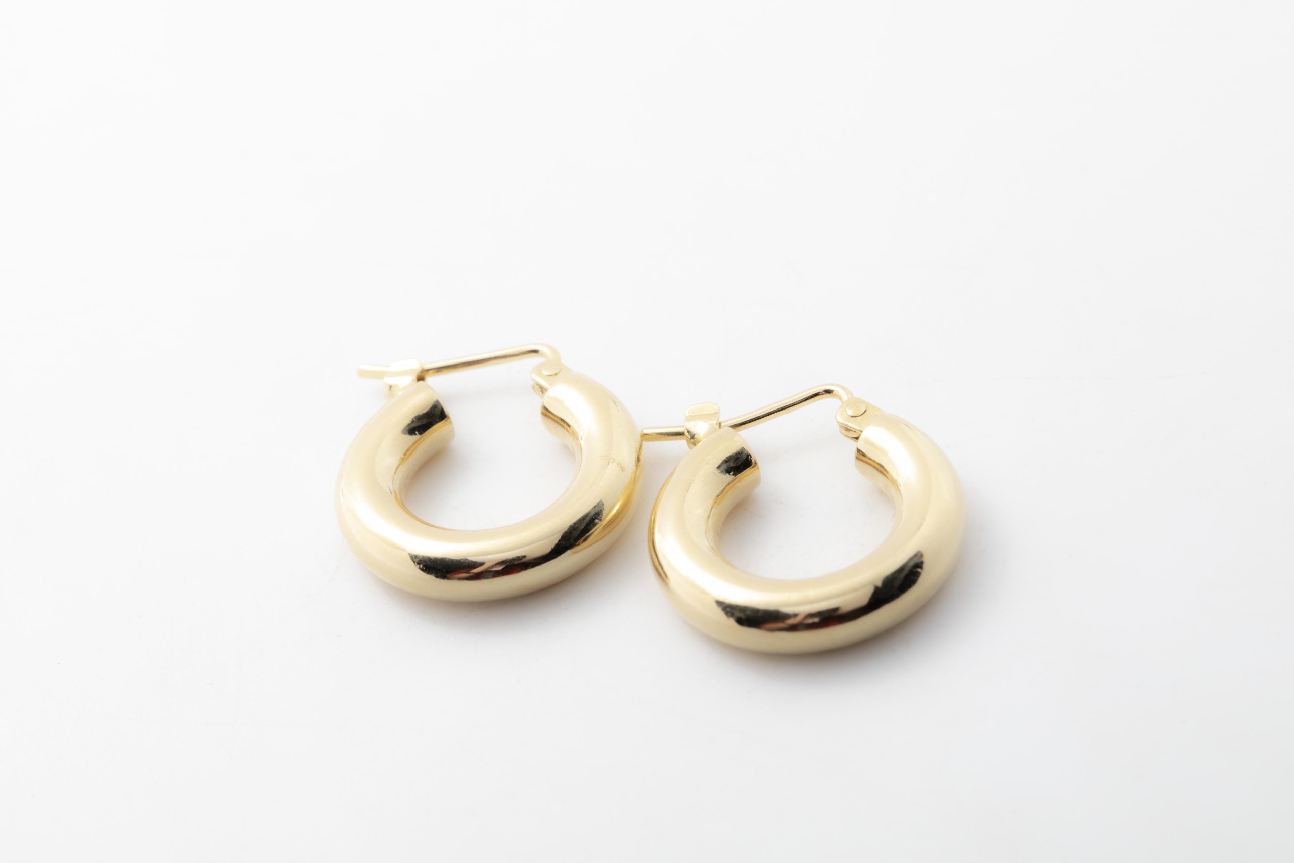Argollas en oro amarillo