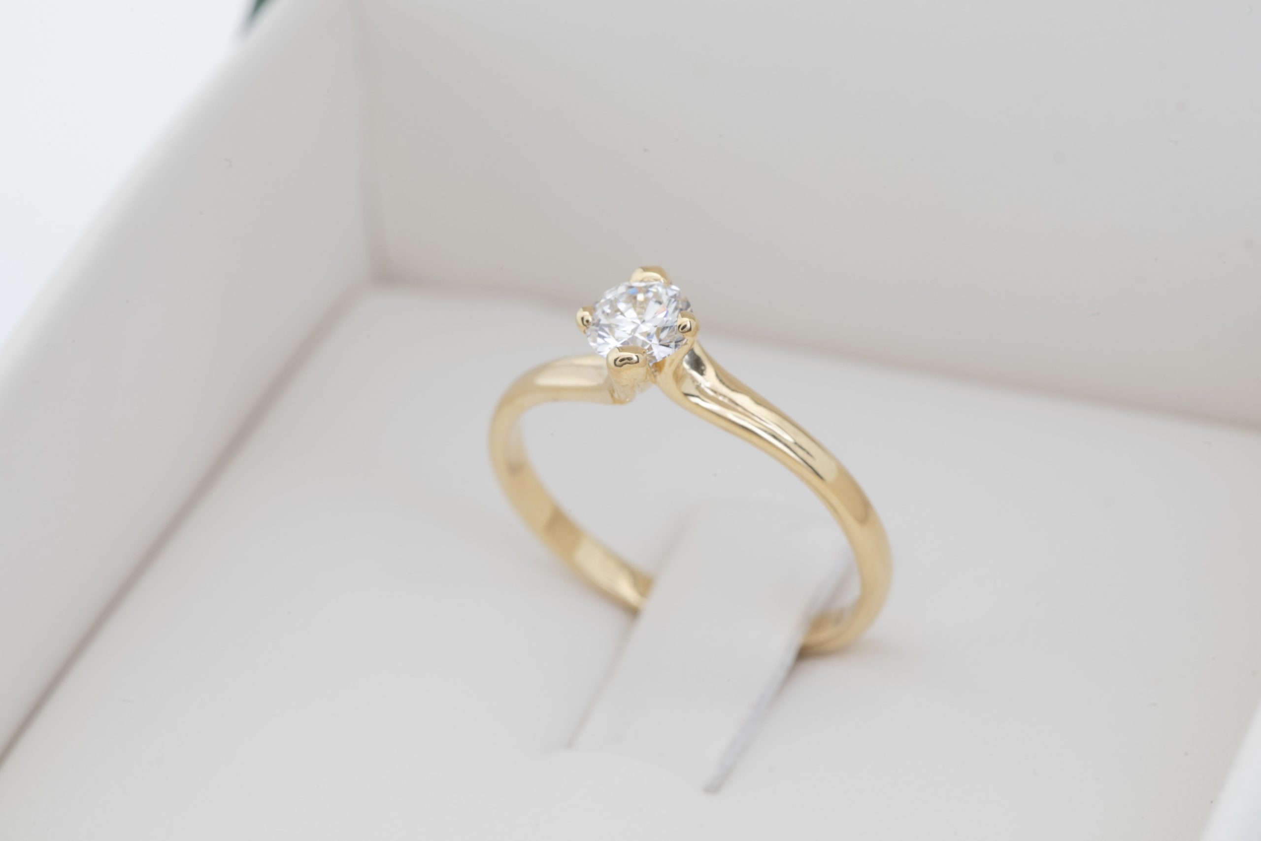 Anillo de compromiso 0.39Ct