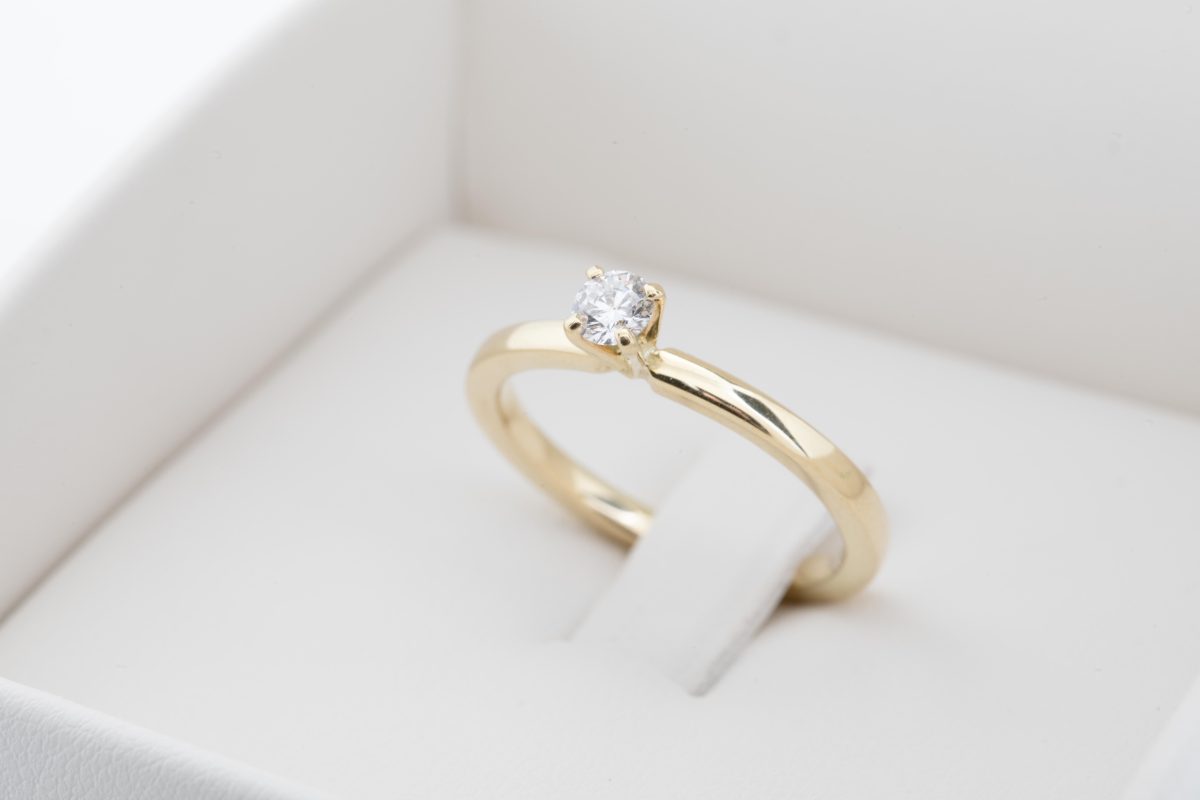 Anillo de compromiso 0.18Ct.