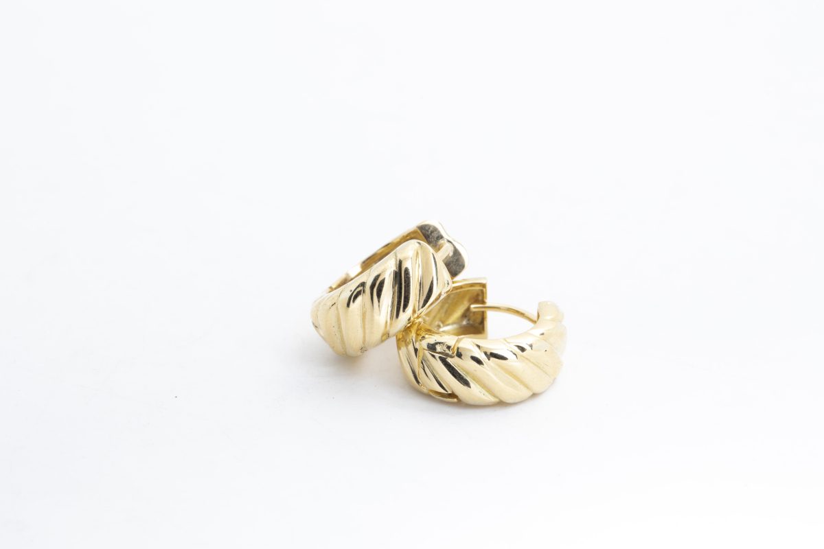 Argollas en oro amarillo