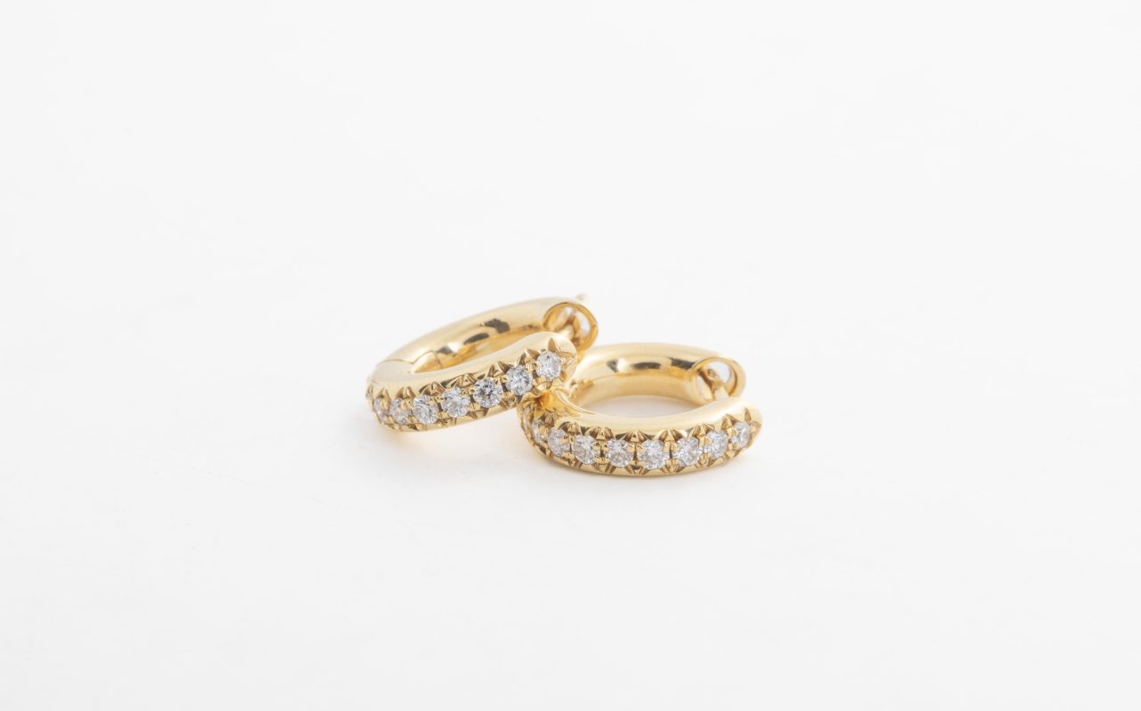 Argollas con diamantes