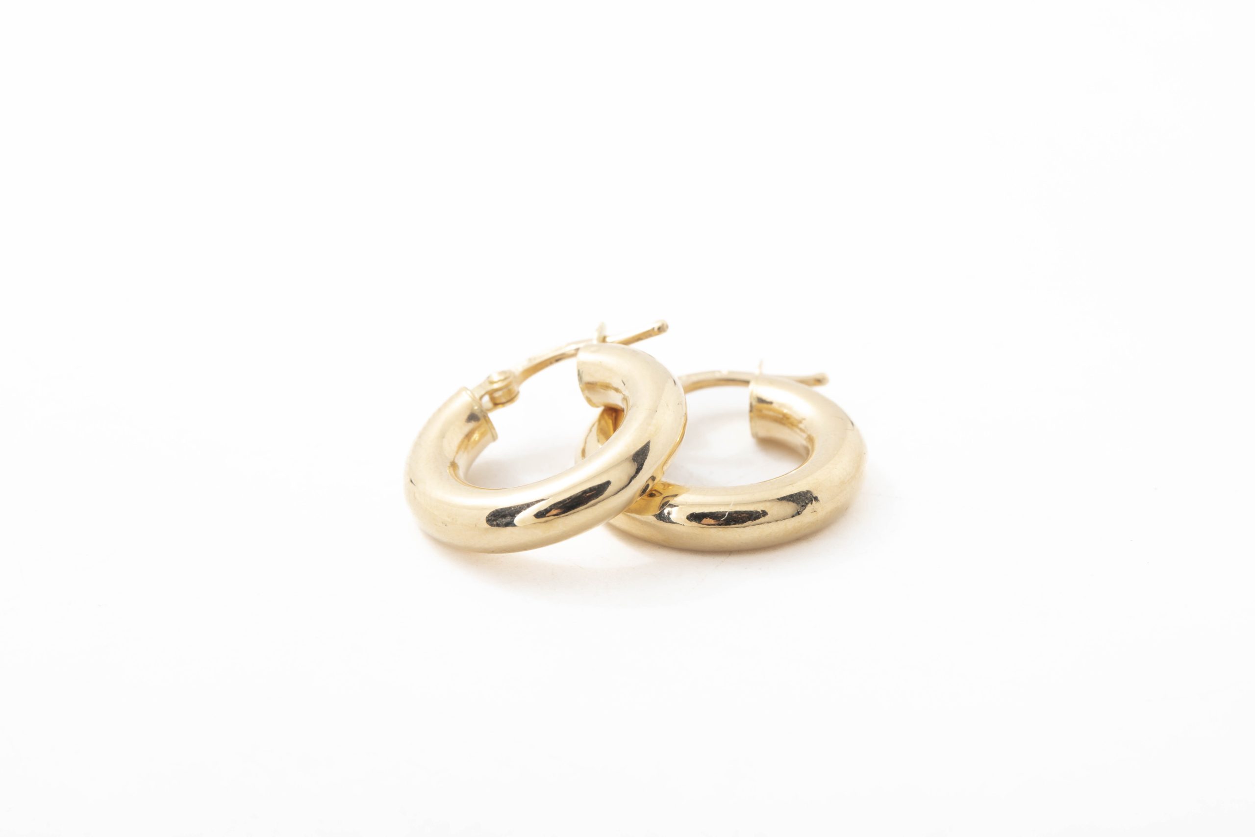Argollas en oro amarillo