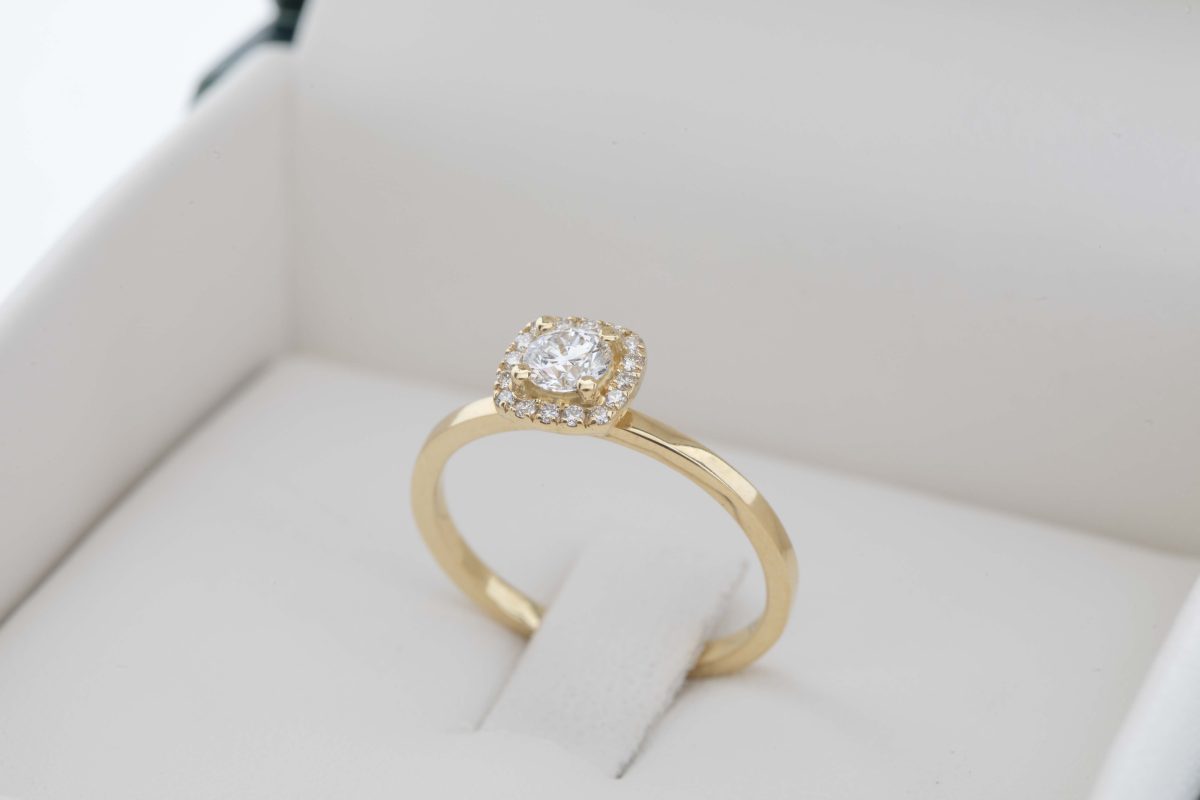 Anillo de compromiso con diamante 0.26ct