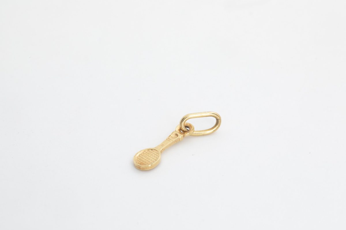 Dije de raqueta de tenis
