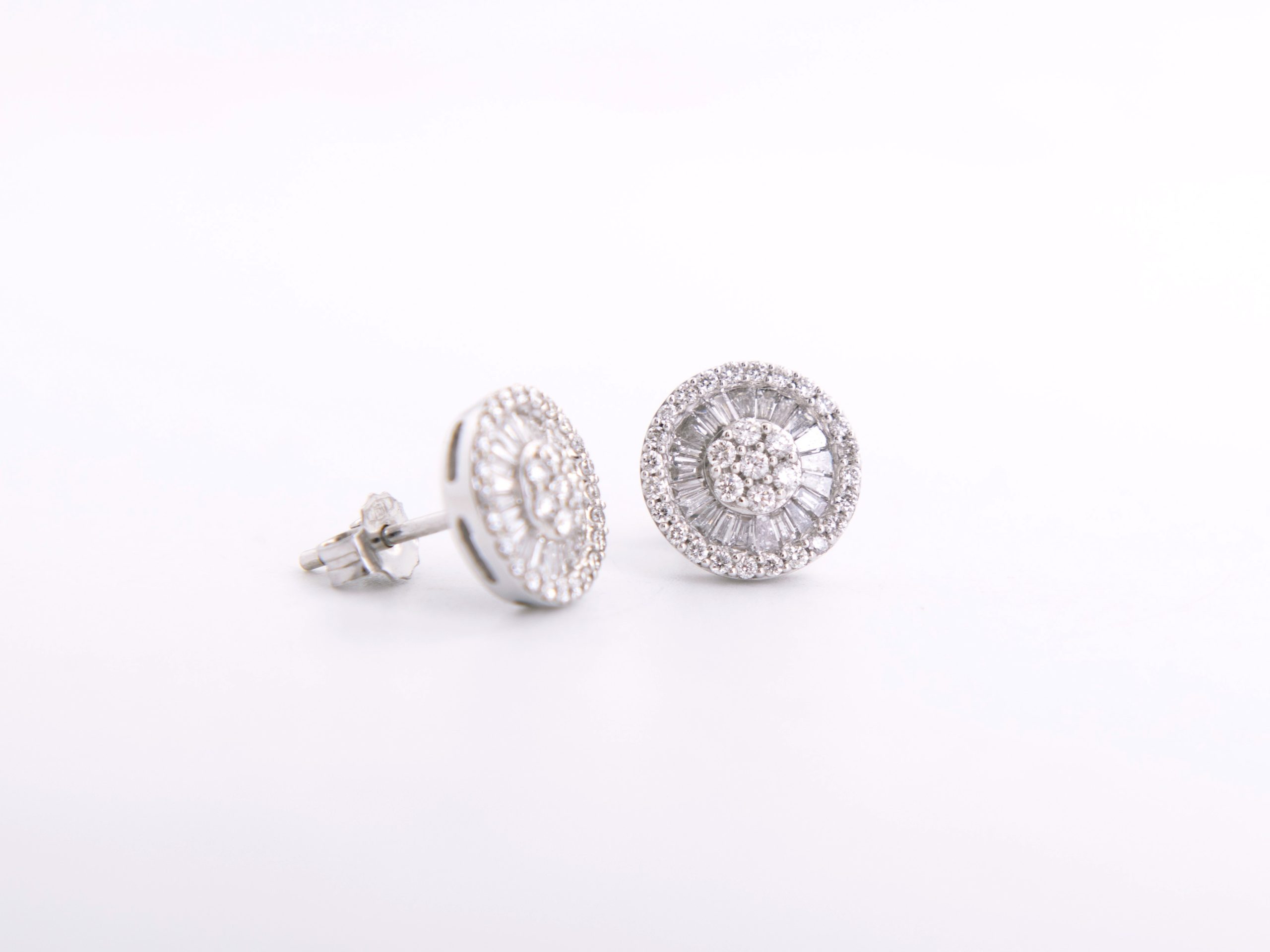 Aretes círculos con brillantes